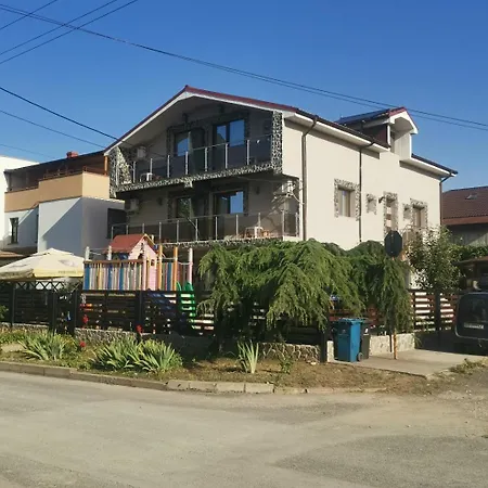 Casa Razvan *