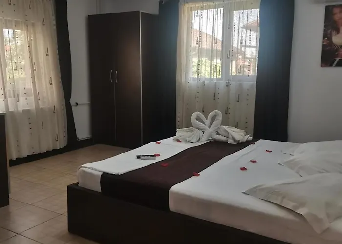 ゲストハウス Casa Razvan 4*